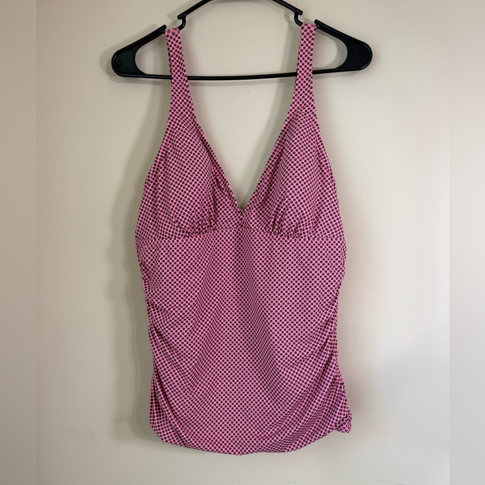 Beach House pink
Size 16